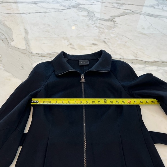 AKRIS BLACK CASHMERE BELTED JACKET SIZE US 10 - Picture 12 of 17